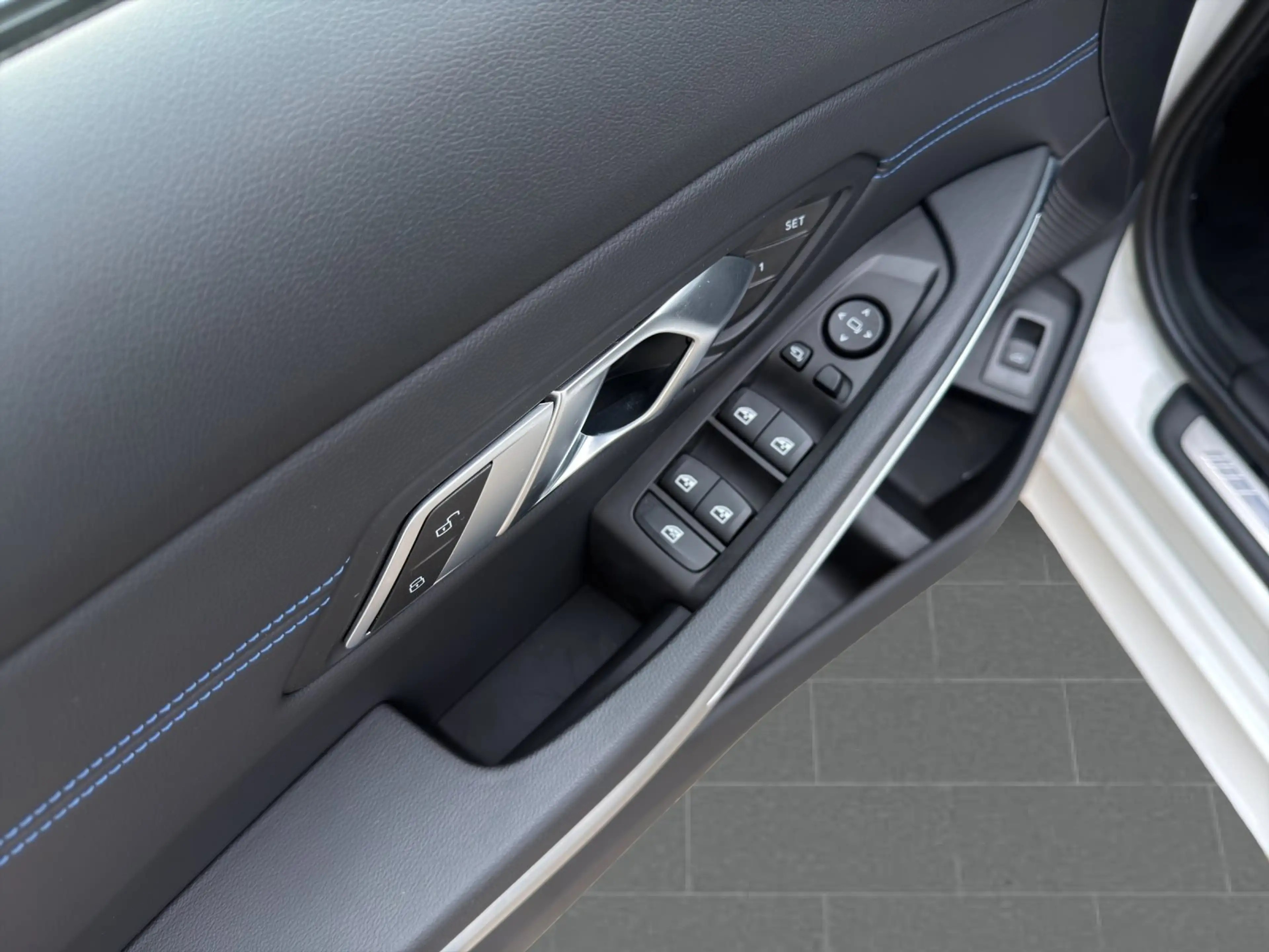 BMW 340 M340i xDrive Touring 19" ACC HUD Widescreen — photo 11