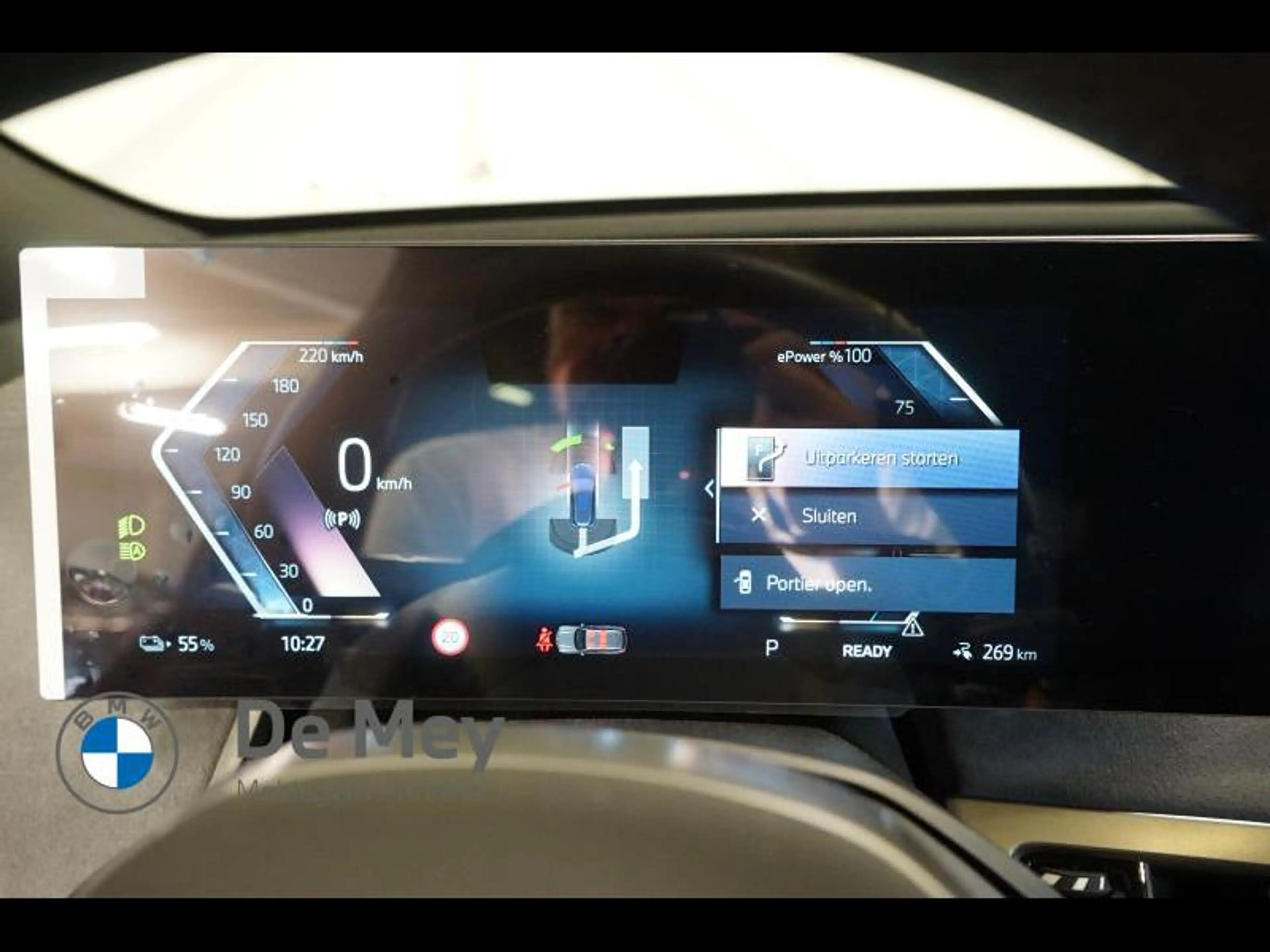 BMW iX 45 — photo 10