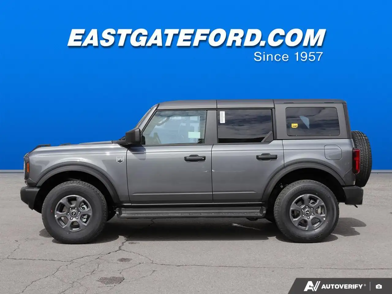 Ford Bronco снимка Ford Bronco
