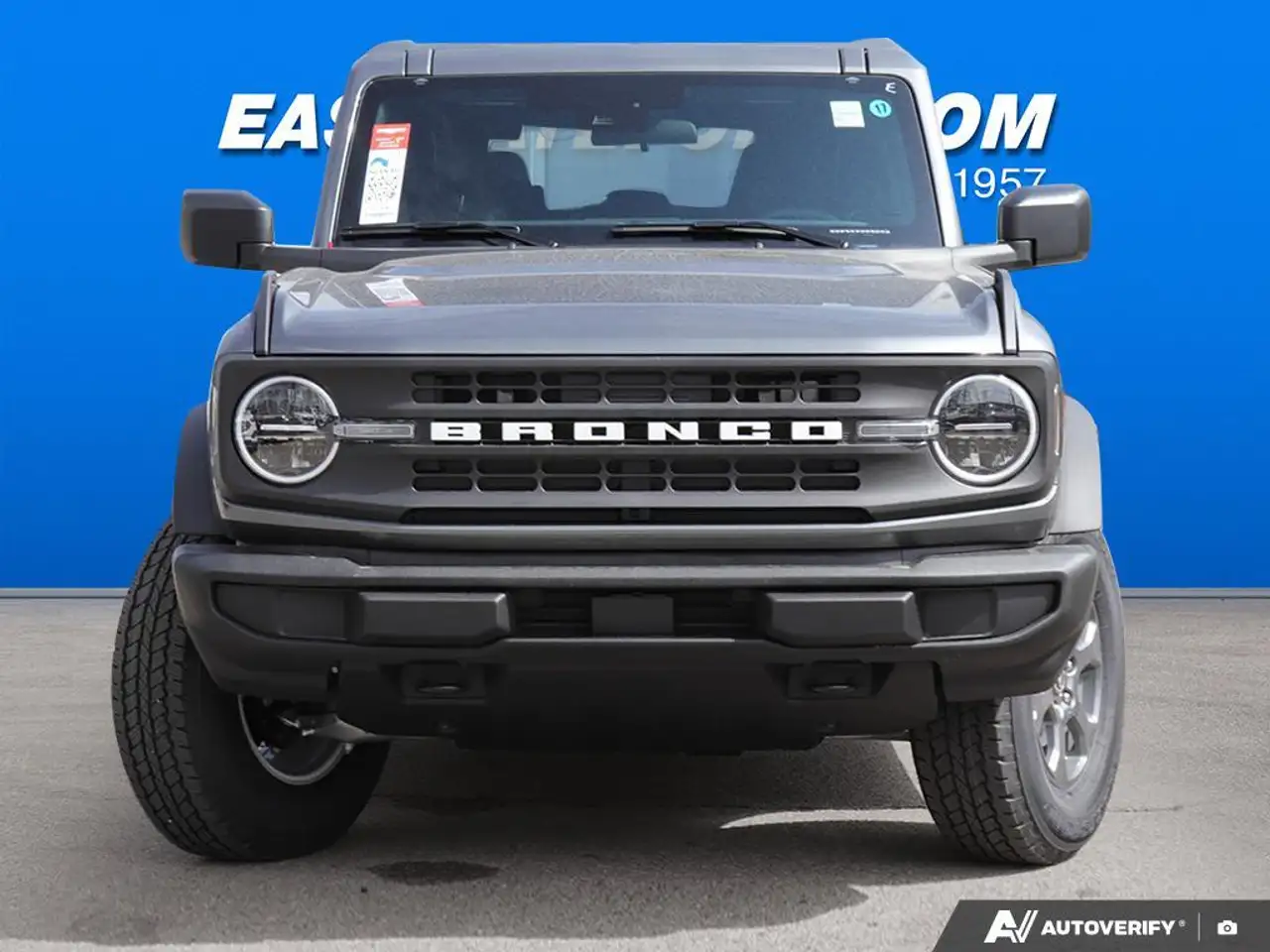 Ford Bronco снимка Ford Bronco