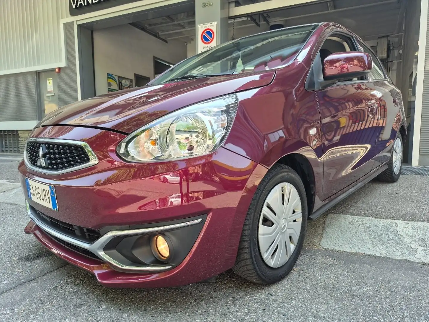 Mitsubishi Space Star SPACE STAR 1.0 Funky, 70CV, SPLENDIDA, UNI-PROP.! Rosso - 1