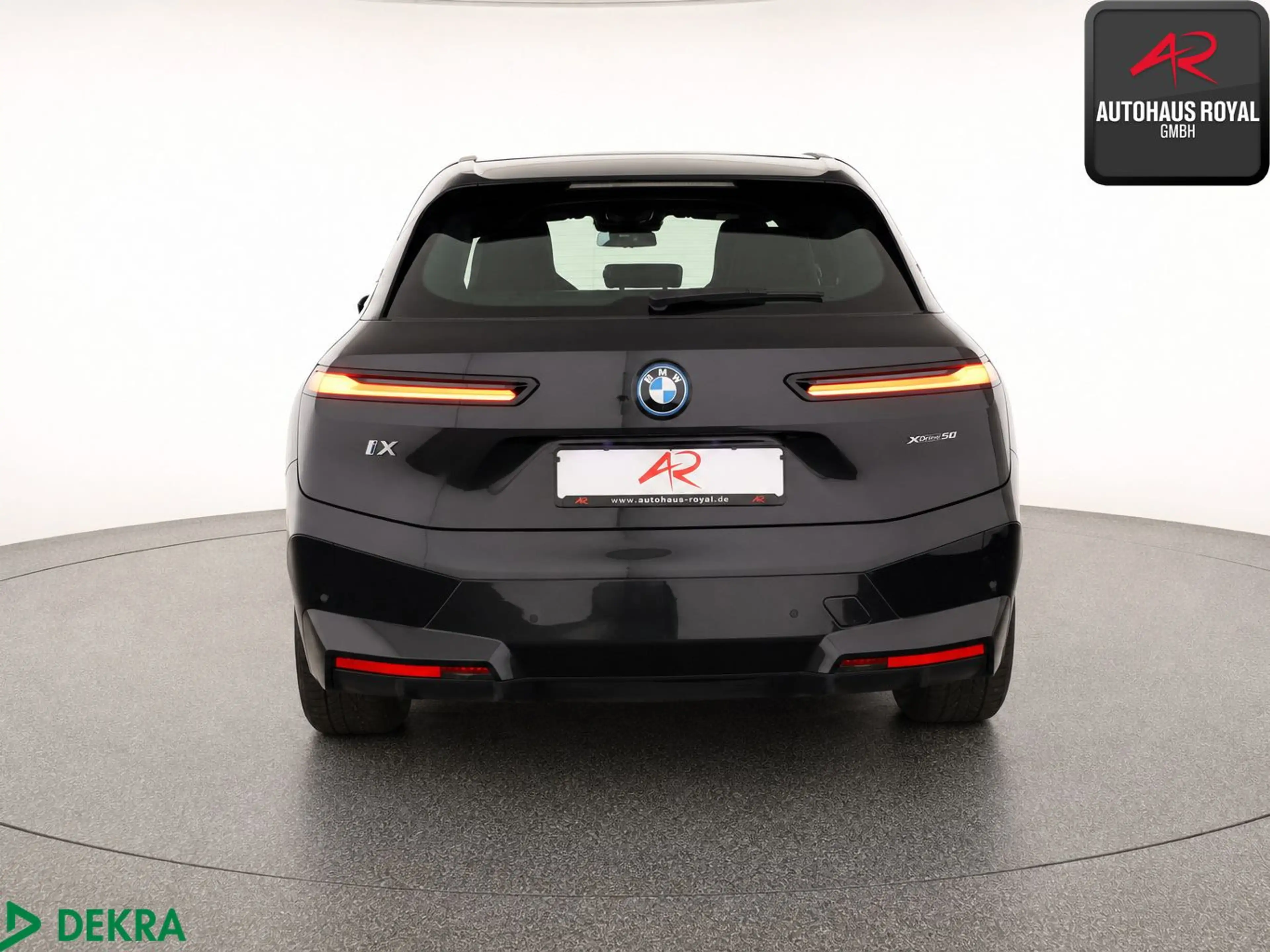 BMW iX xDrive50 SPORT LASER,SKYLOUNGE,LUFT,360GRAD — photo 4