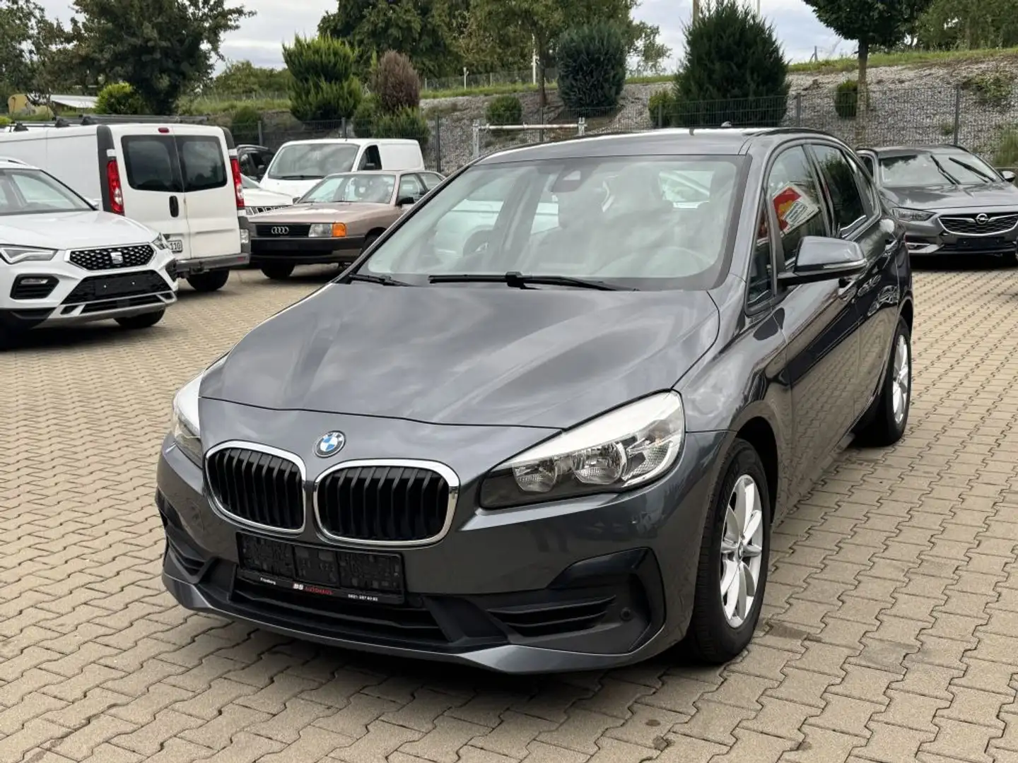 BMW 216 Aut. - 2