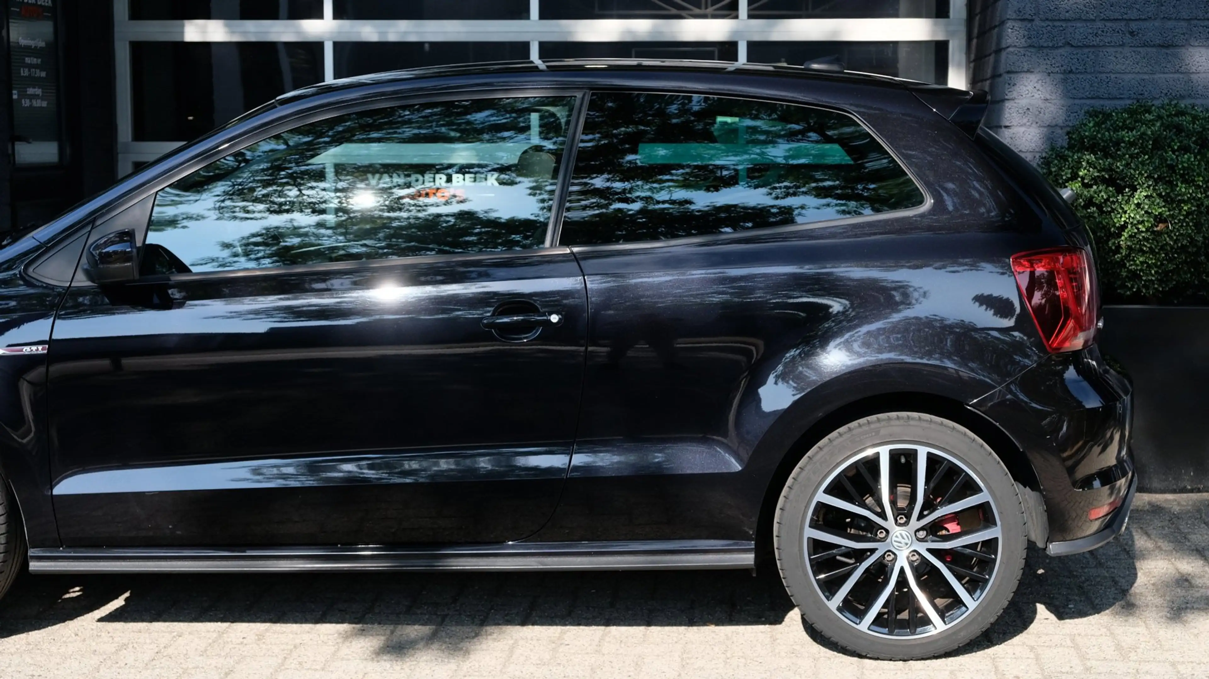 Volkswagen Polo GTI 1.8 TSI 192PK |Carplay|Camera|Cruise|Led — photo 23