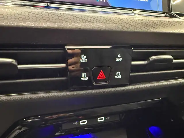 Volkswagen Golf view 19