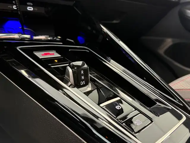 Volkswagen Golf view 15