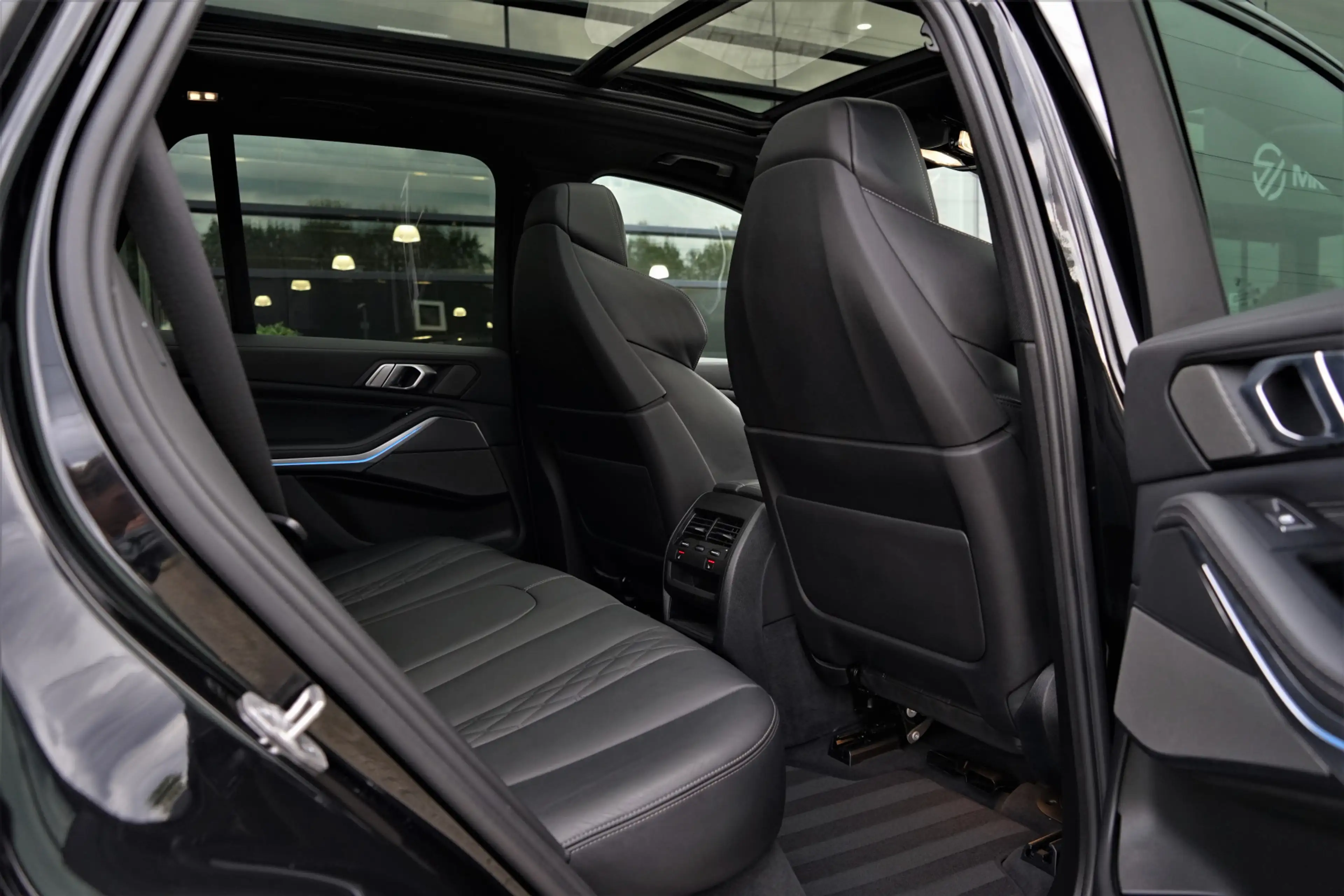 BMW X5 xDrive45e M-sport M-seats Pano Trekhaak Stoelventi — photo 8