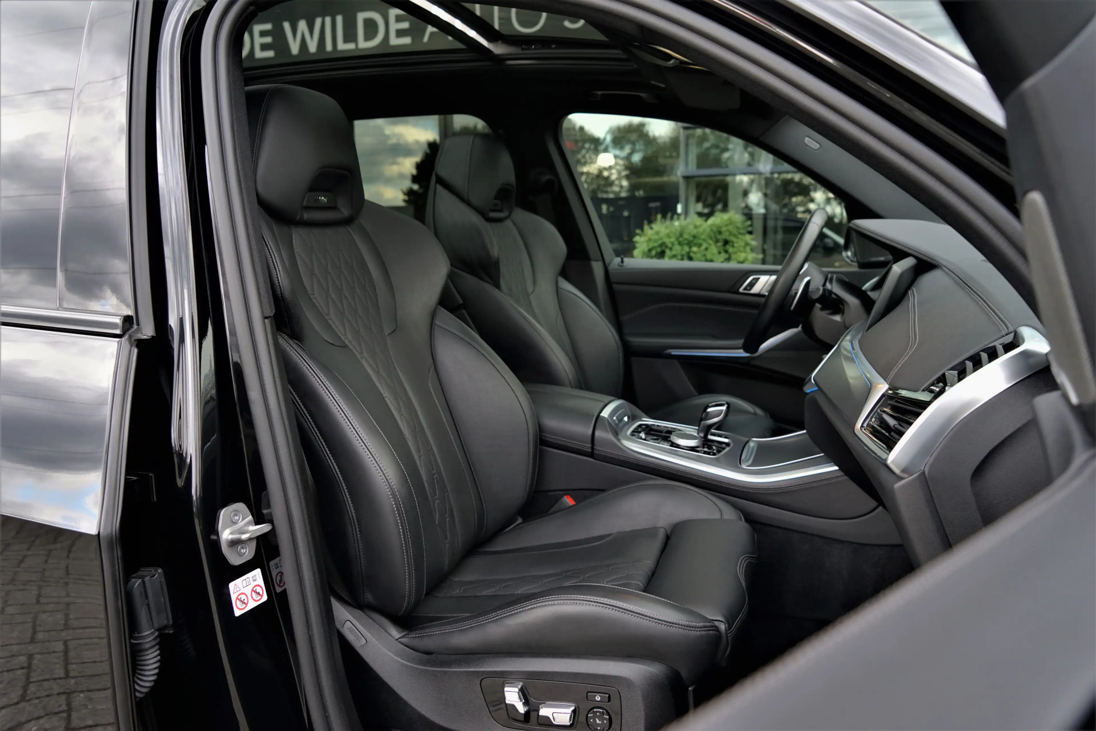 BMW X5 xDrive45e M-sport M-seats Pano Trekhaak Stoelventi — photo 3