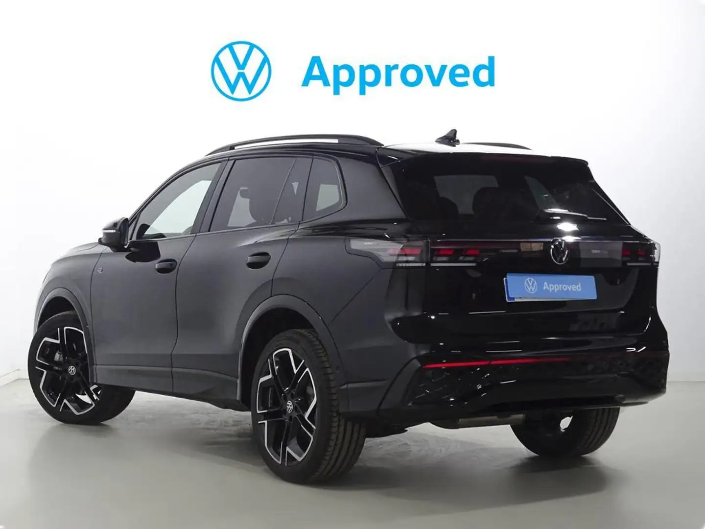 Volkswagen Tiguan 2.0TDI R-Line 4Motion DSG 142kW Negro - 2