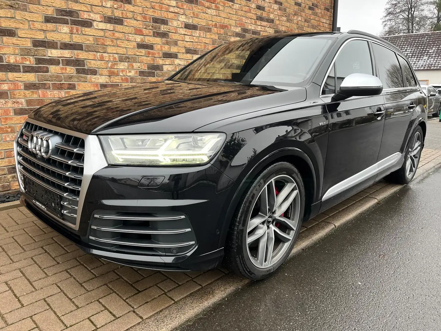 Audi SQ7 4.0TDI NightVision AHK Navi VirtCockp HeadUp Černá - 2