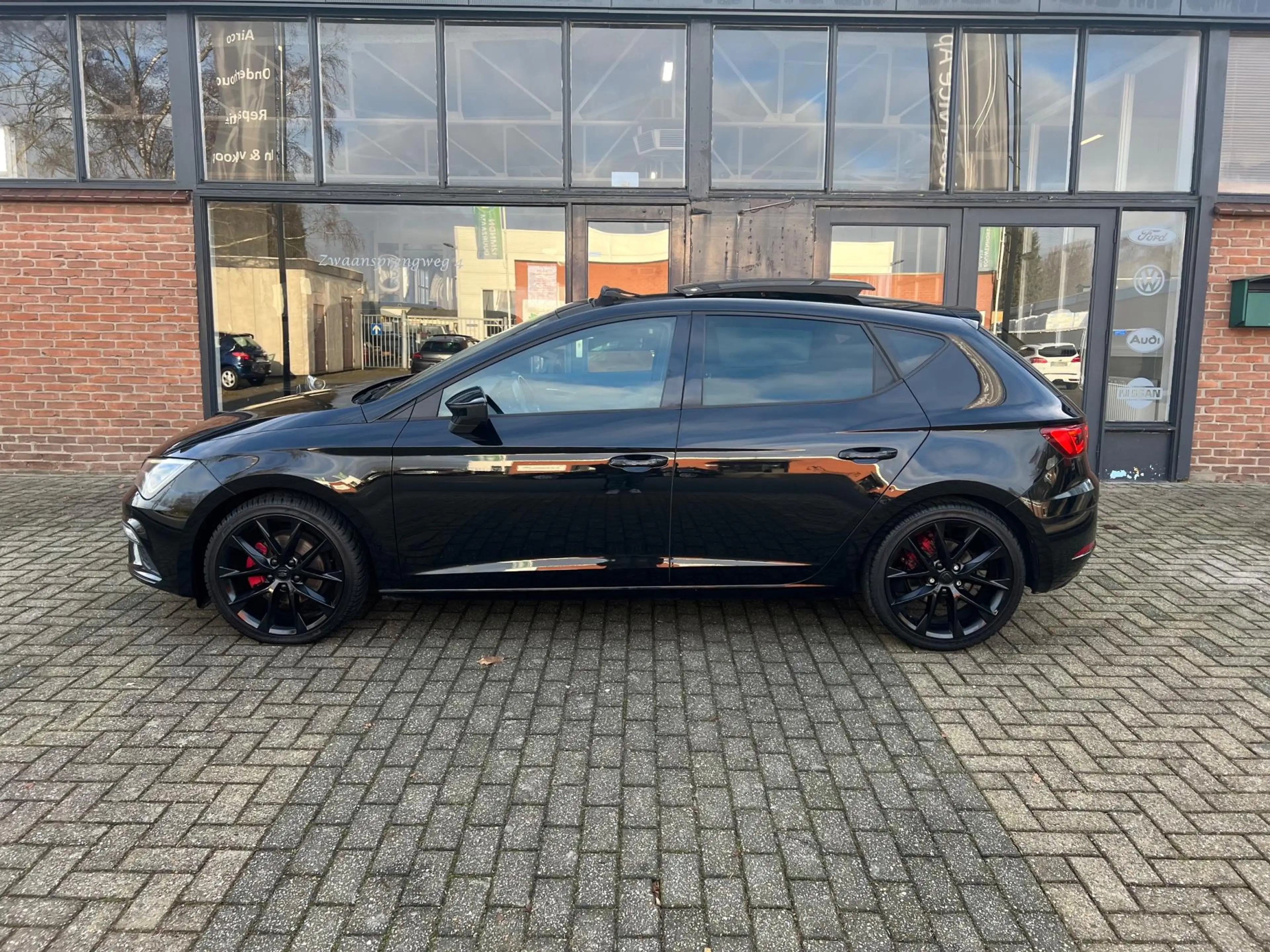 SEAT Leon 1.4 EcoTSI FR Business Intense, Panoramadak, ACC, — photo 13