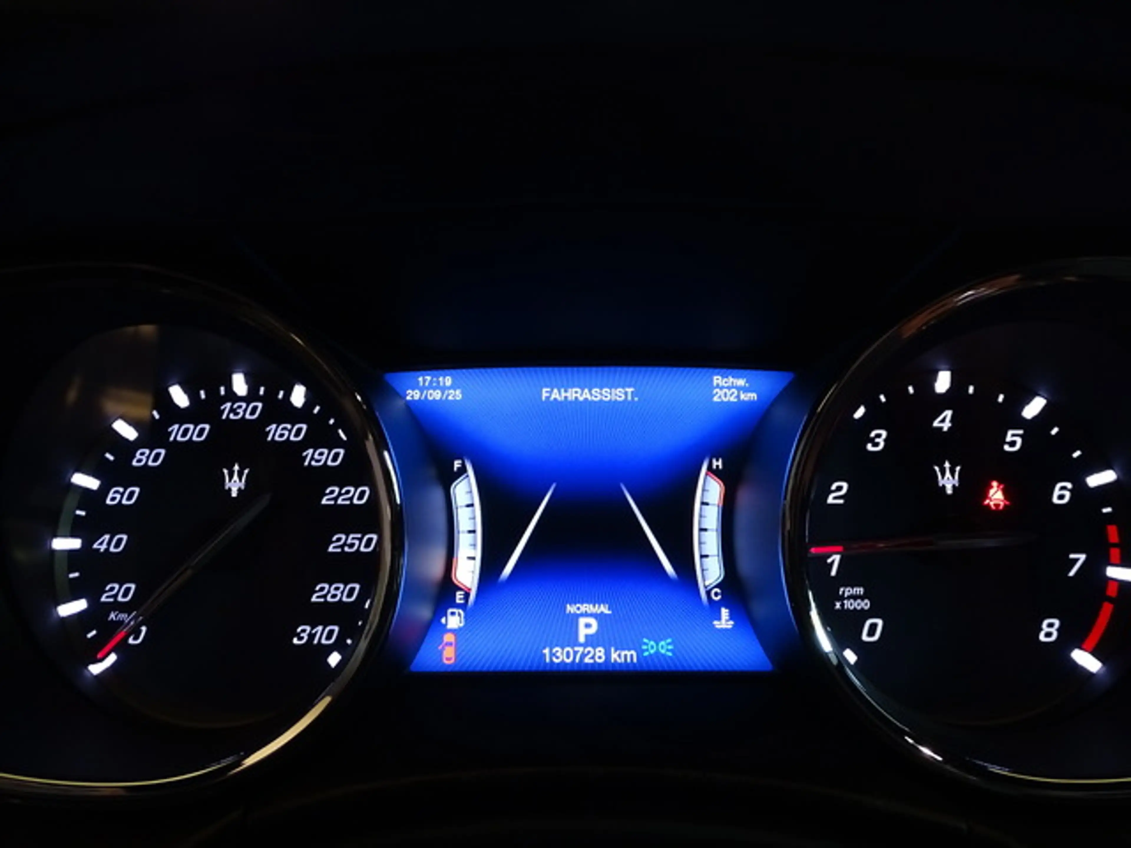 Maserati Quattroporte S Q4 Gran Lusso BRDFzg Navi Cam B&W — photo 15