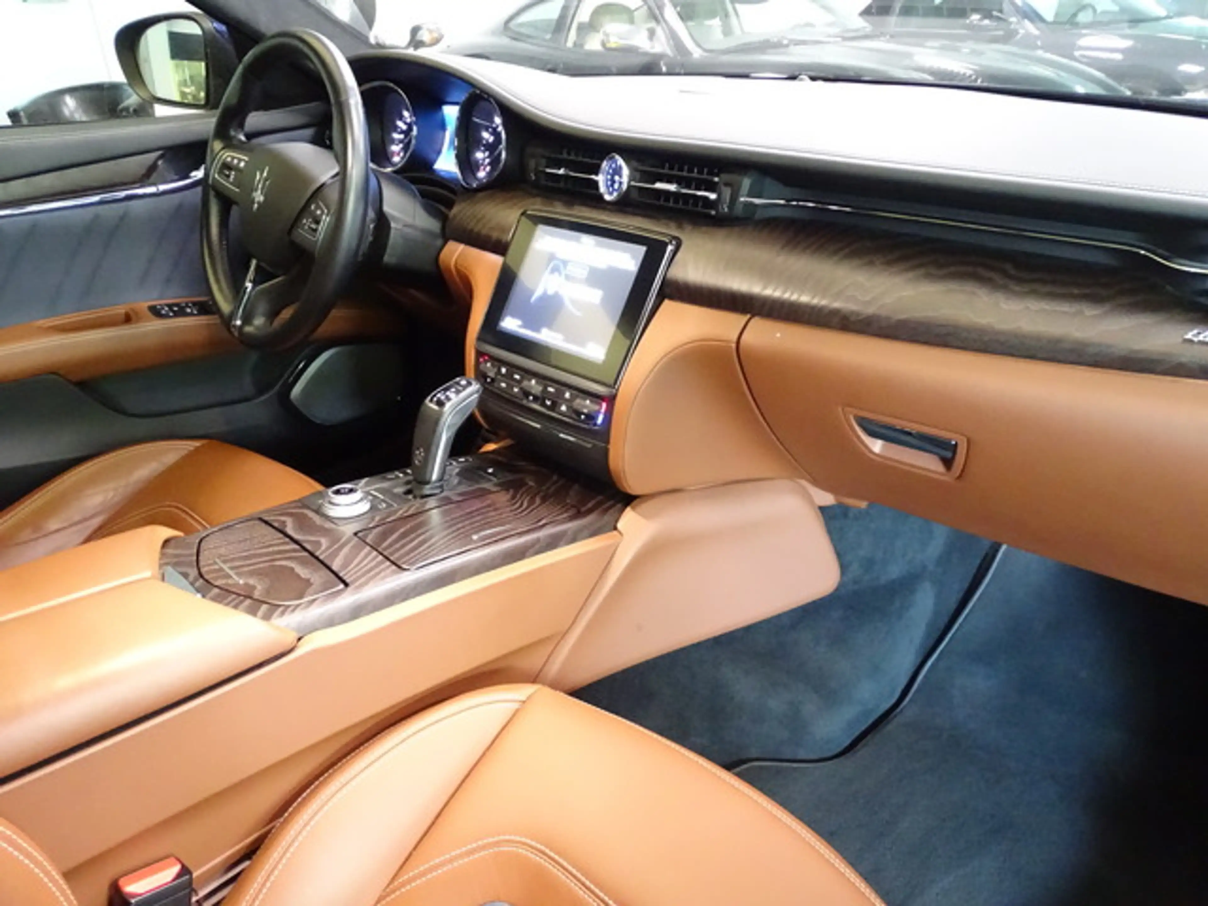 Maserati Quattroporte S Q4 Gran Lusso BRDFzg Navi Cam B&W — photo 13
