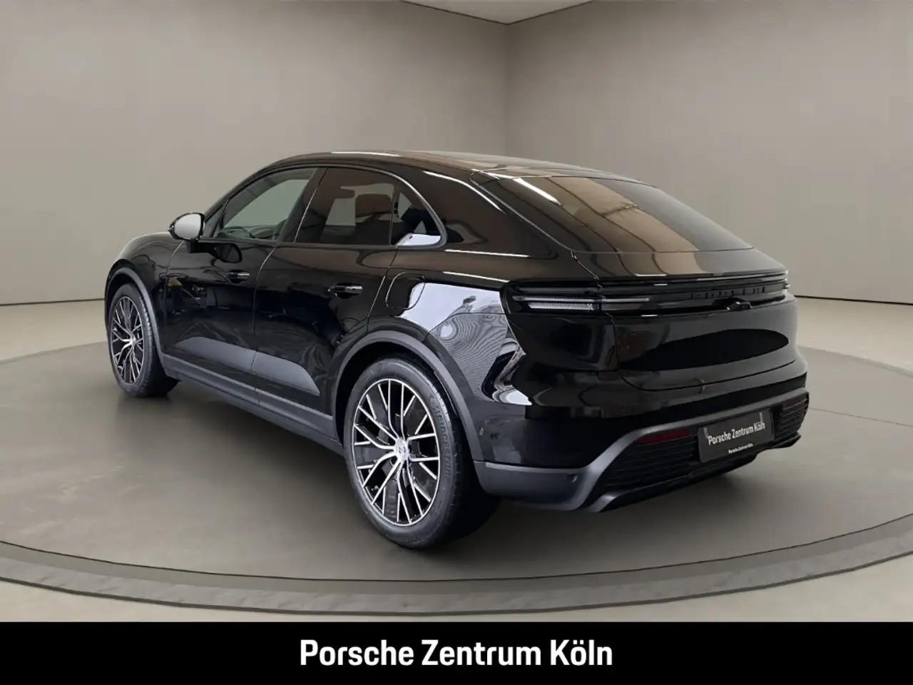 Porsche Macan 2026