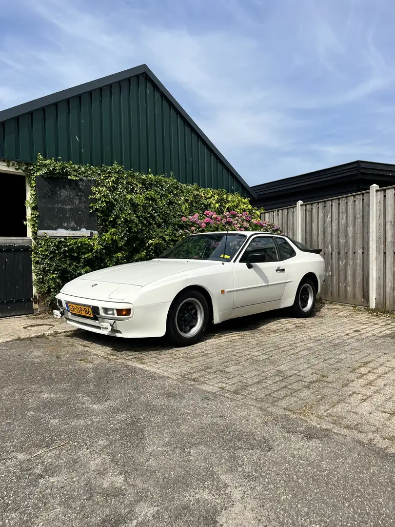 Porsche 944 2.5 wit type 1 - 1