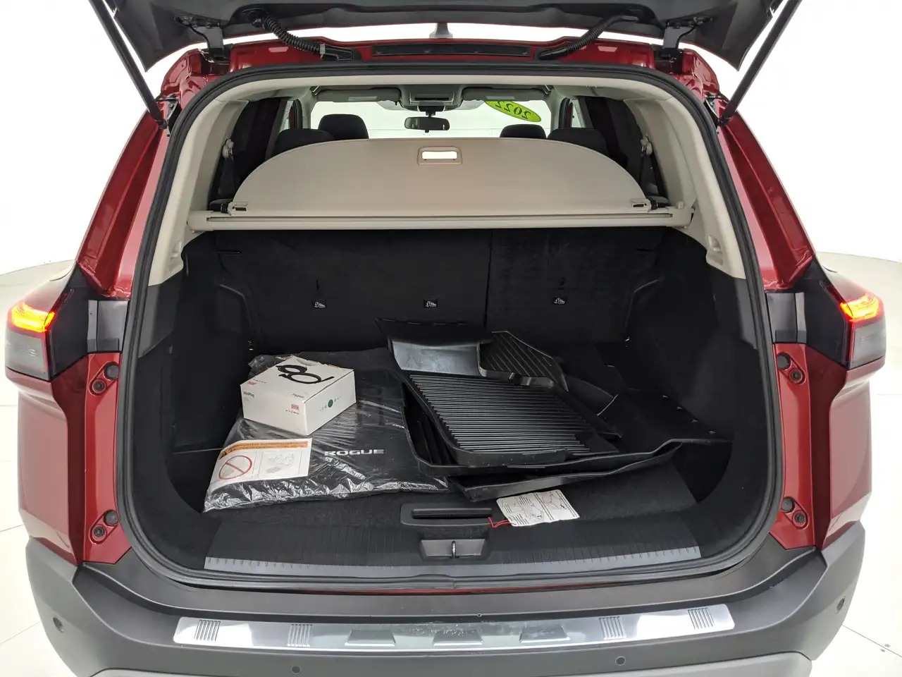 Nissan Rogue fotografie Nissan Rogue