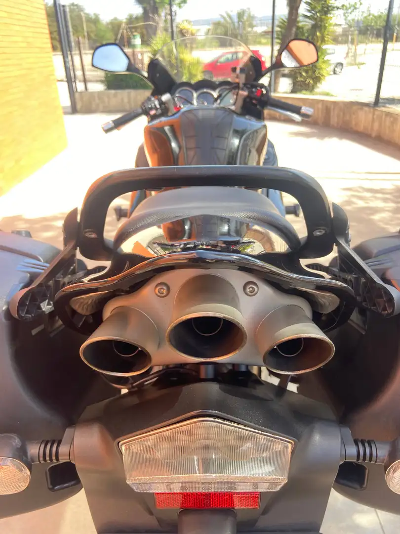 Triumph Sprint ST st Negro - 2