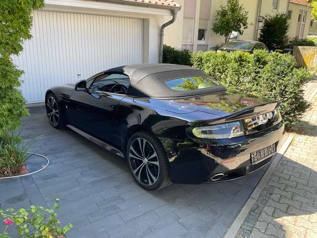 Aston Martin Vantage Vantage V12, Schaltgetriebe