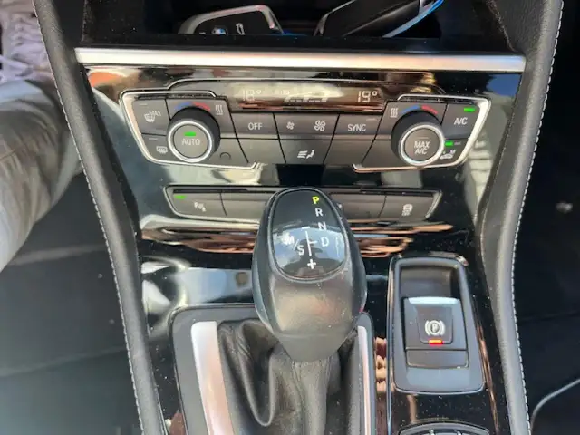 BMW 2 Series view 13