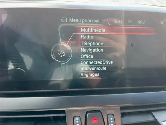 BMW 2 Series view 10