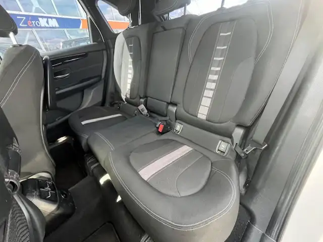 BMW 2 Series view 6