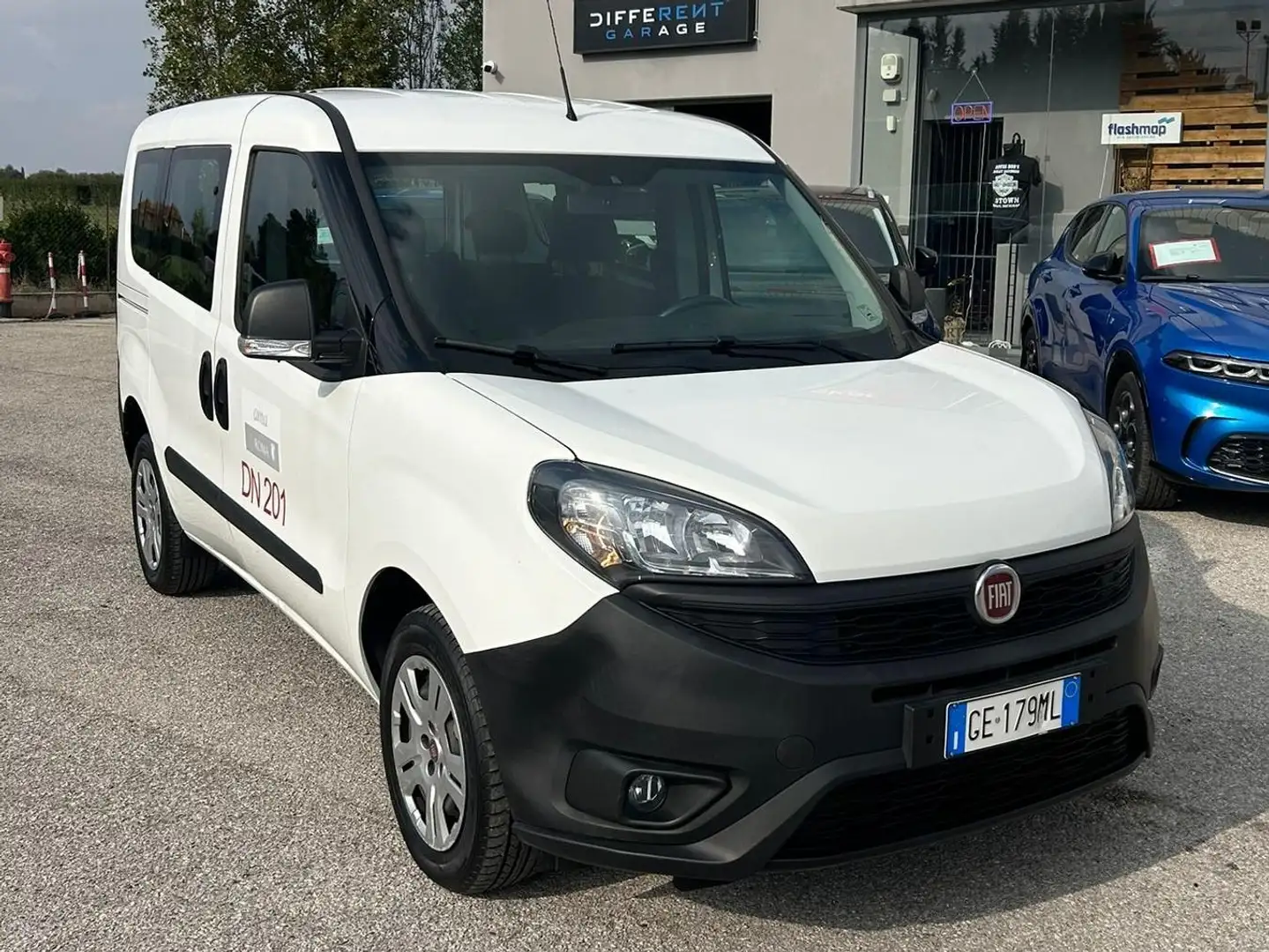 Fiat DOBLO CARGO CH1 EASY 1.3 Mjet 95cv E6D Wit - 1