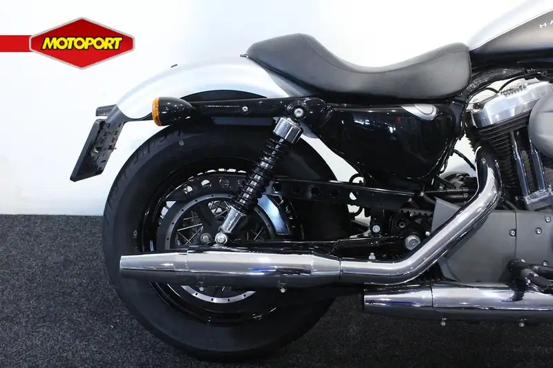 Harley-Davidson XL 1200 - foto 3