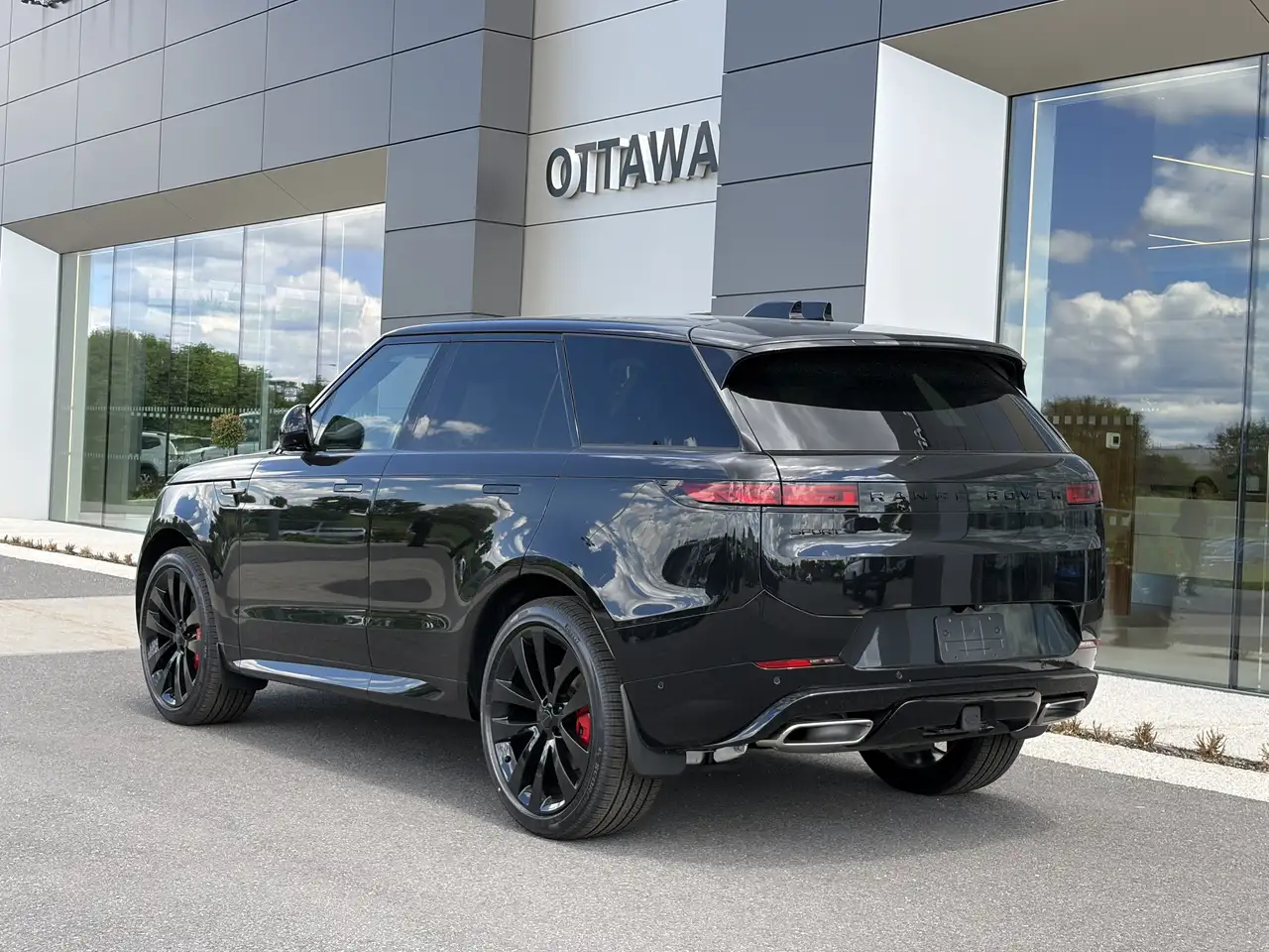 Land Rover Range Rover Sport снимка Land Rover Range Rover Sport