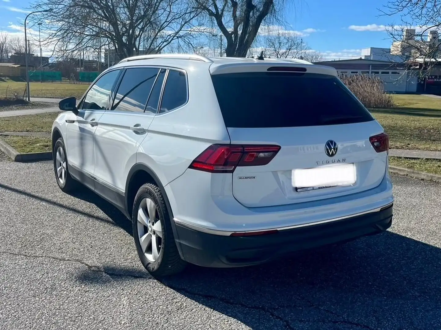Volkswagen Tiguan Allspace Tiguan 1,5 TSI ACT Allspace DSG Life Life Weiß - 2