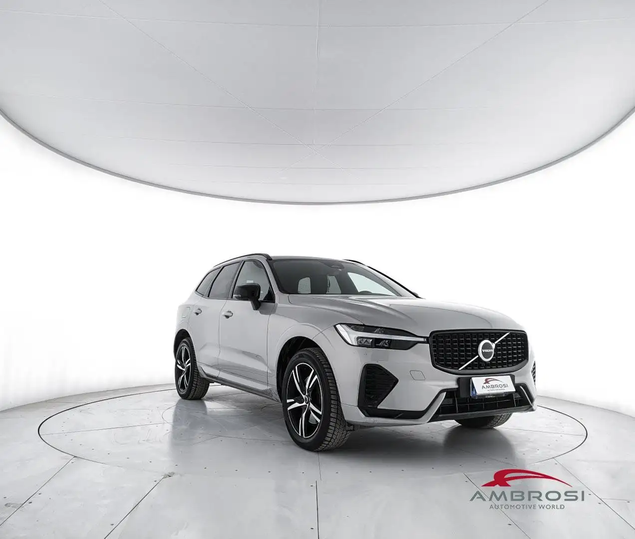 Volvo XC60 B4 (d) AWD Geartronic R-design - AUTOCARRO N1 Argento - 2