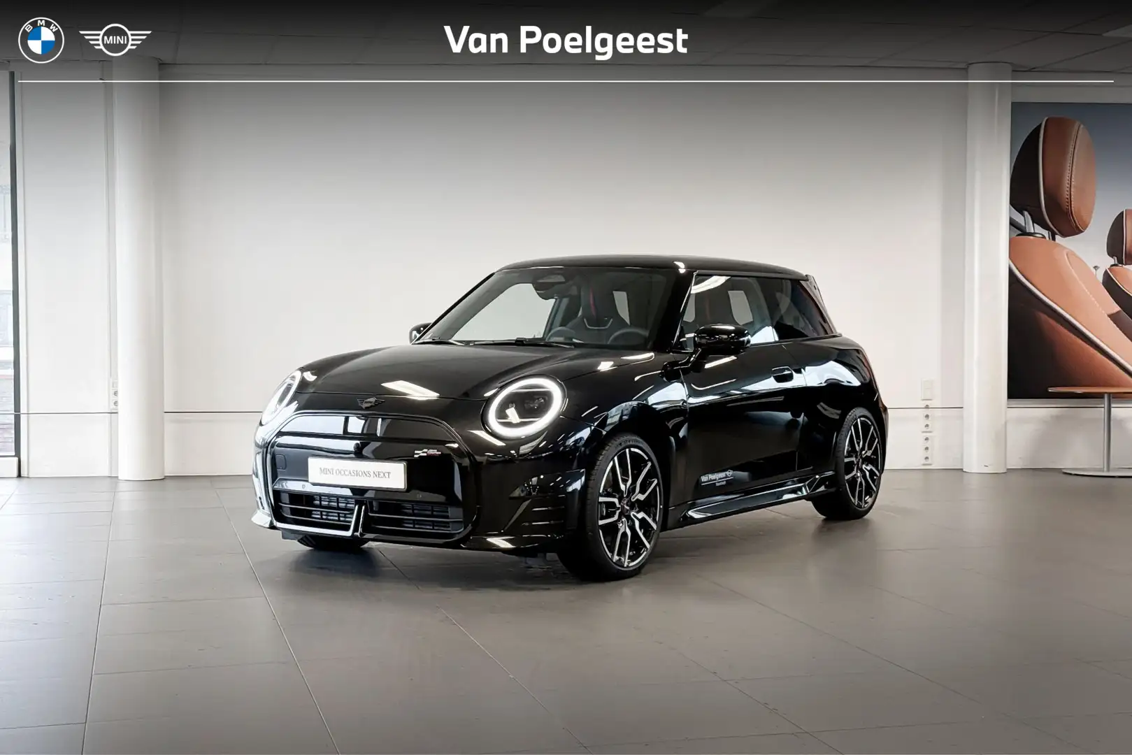 MINI John Cooper Works 3-deurs E Cooper 40.7 kWh | JCW | Harman Kardon | Чёрный - 1