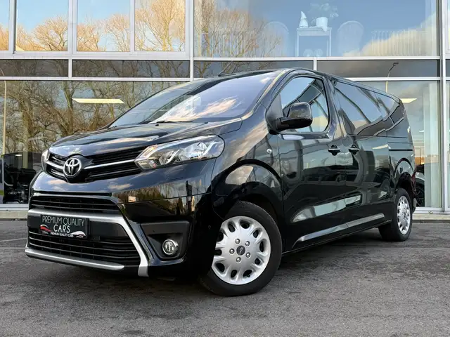 Toyota Proace 8 ZIT PLAATSEN / LEDER / CARPLAY / ZETELVERWARMING