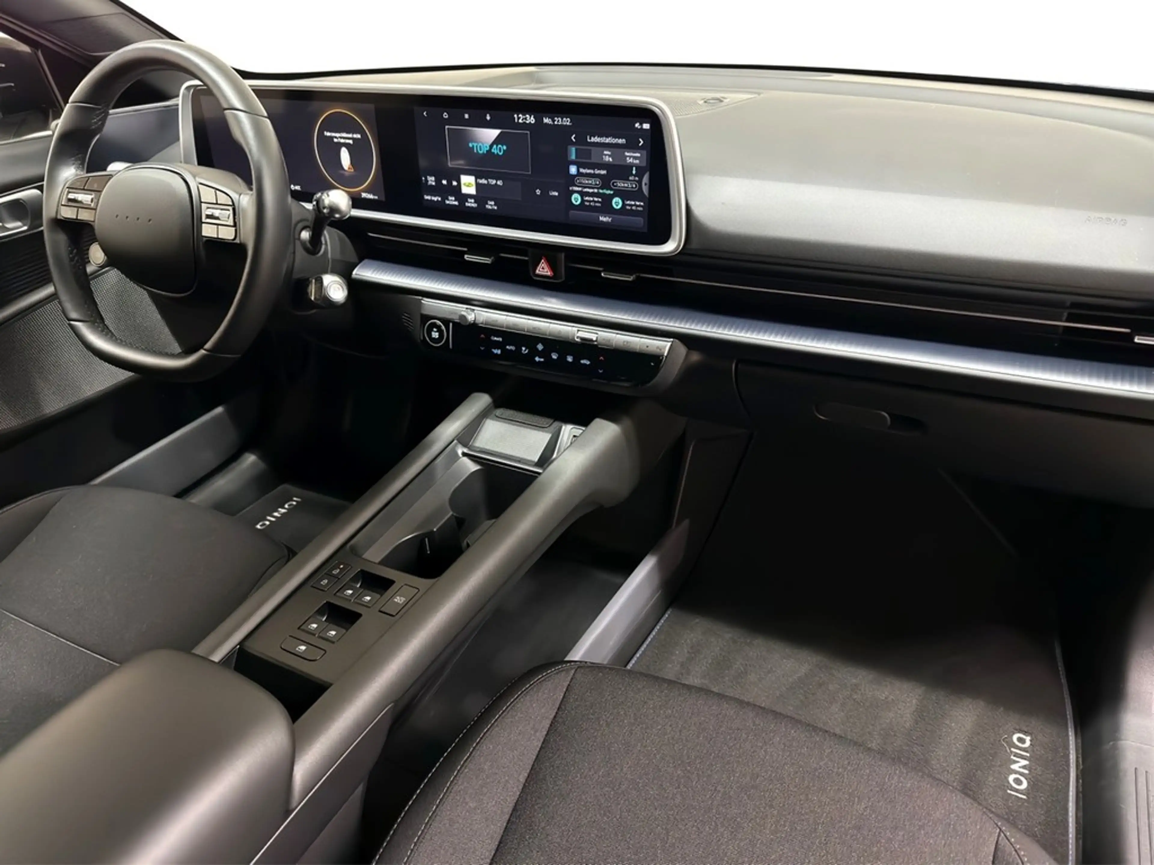 Hyundai IONIQ 6 53kWh Dynamiq LED*NAV*SHZ*ACC*PDC*KAMERA*EL.HEC... — photo 10