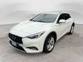 Infiniti Q30 1.5 diesel Premium Weiß - thumbnail 1