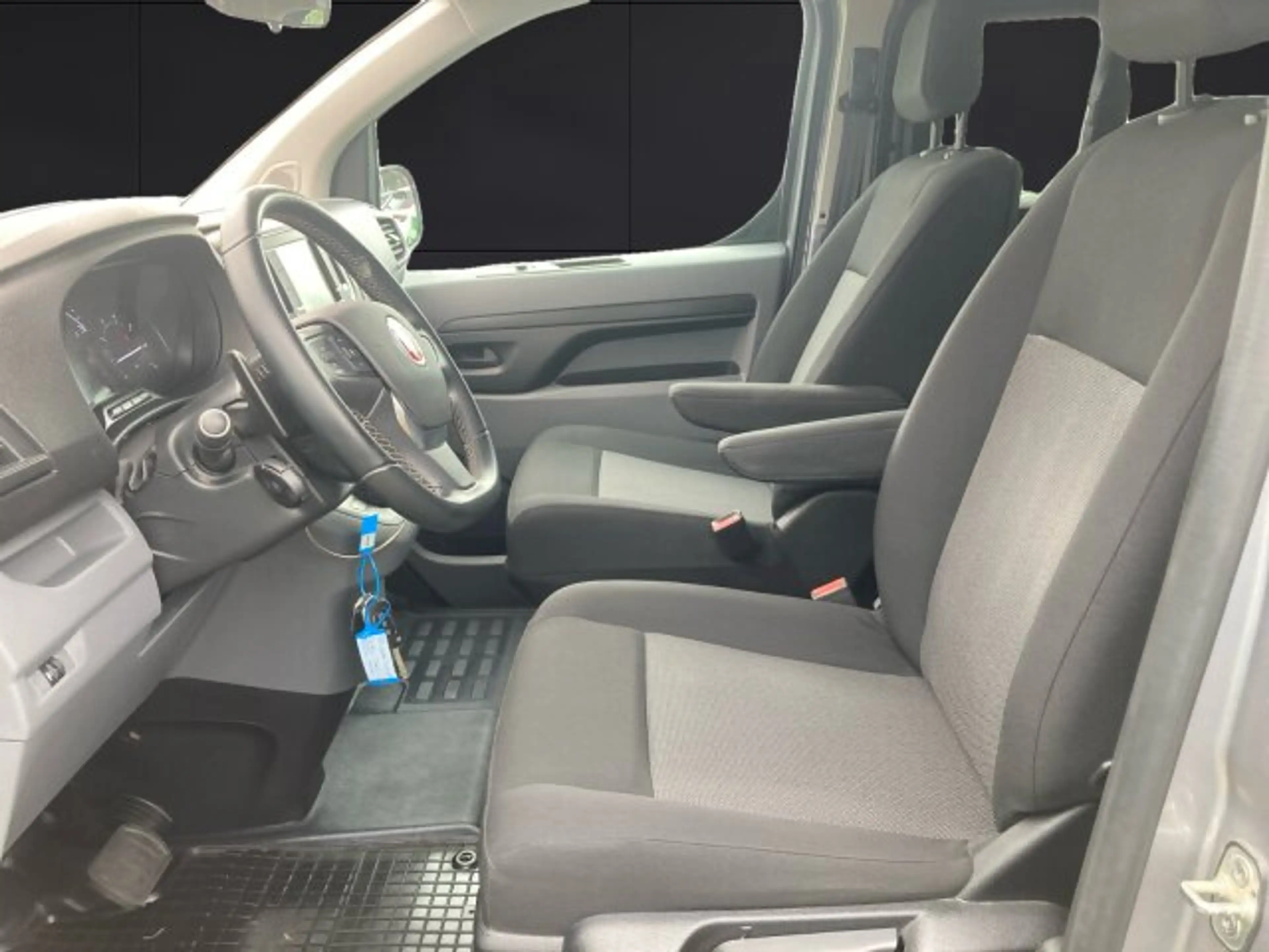 Fiat Scudo Scudo 2.0 Multijet L2 Multicab Business Flexfloor 8-Sitzer Automatik Klimaautomatik — photo 8