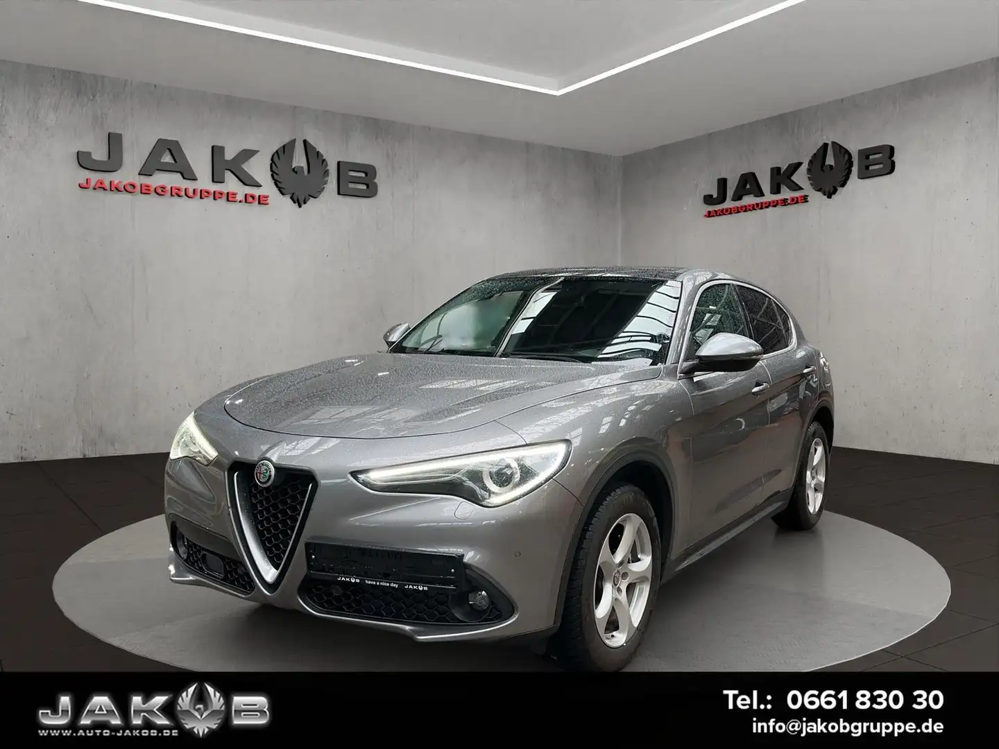 Alfa Romeo Stelvio Super Q4 Harman-Kardon*Winterpaket*Pa... Silber - 1