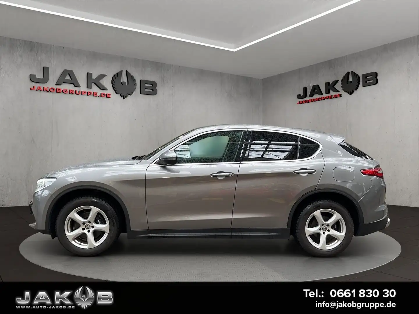 Alfa Romeo Stelvio Super Q4 Harman-Kardon*Winterpaket*Pa... Silber - 2