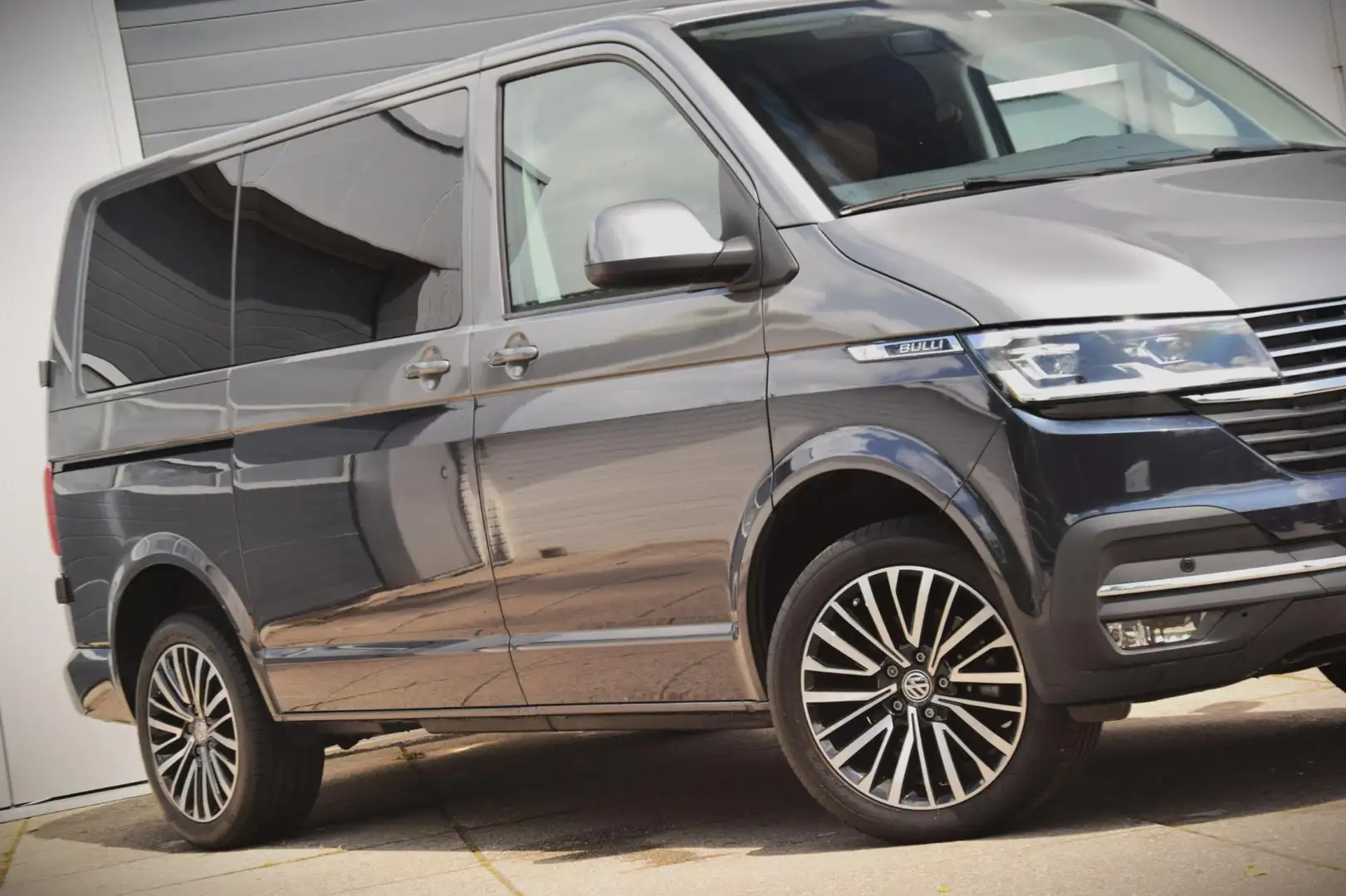 Volkswagen Transporter 2.0 TDI L1H1 28 Bulli TWO-TONE/LEER/CAMERA/18" VEL Bleu - 2