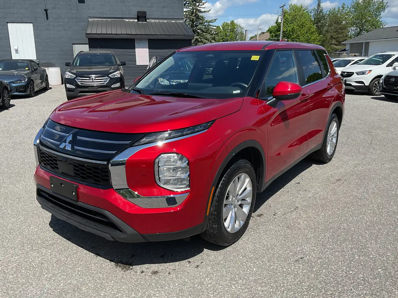 2025 Mitsubishi Outlander