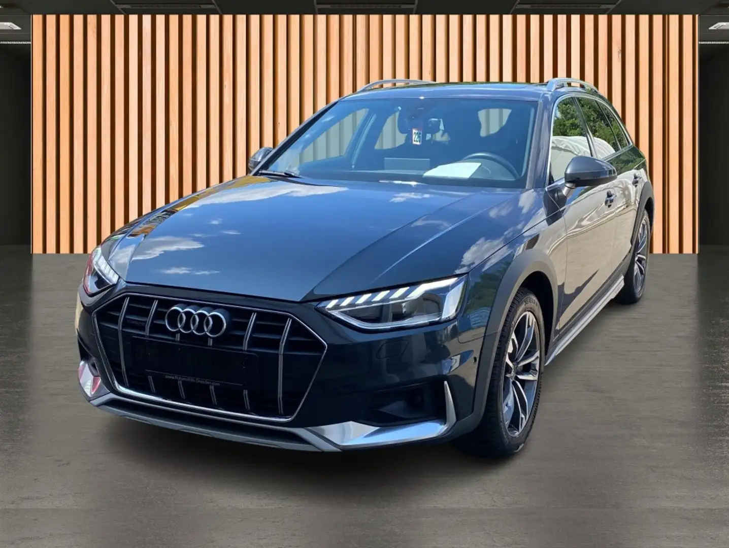 Audi A4 allroad 40 TDI Quattro*Leder*Navi+*AHK*Pano Grau - 2