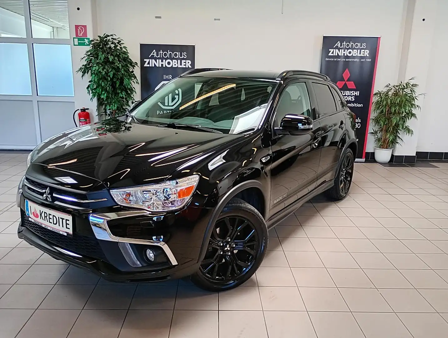 Mitsubishi ASX 1,6 MIVEC Intense Blackline Noir - 1