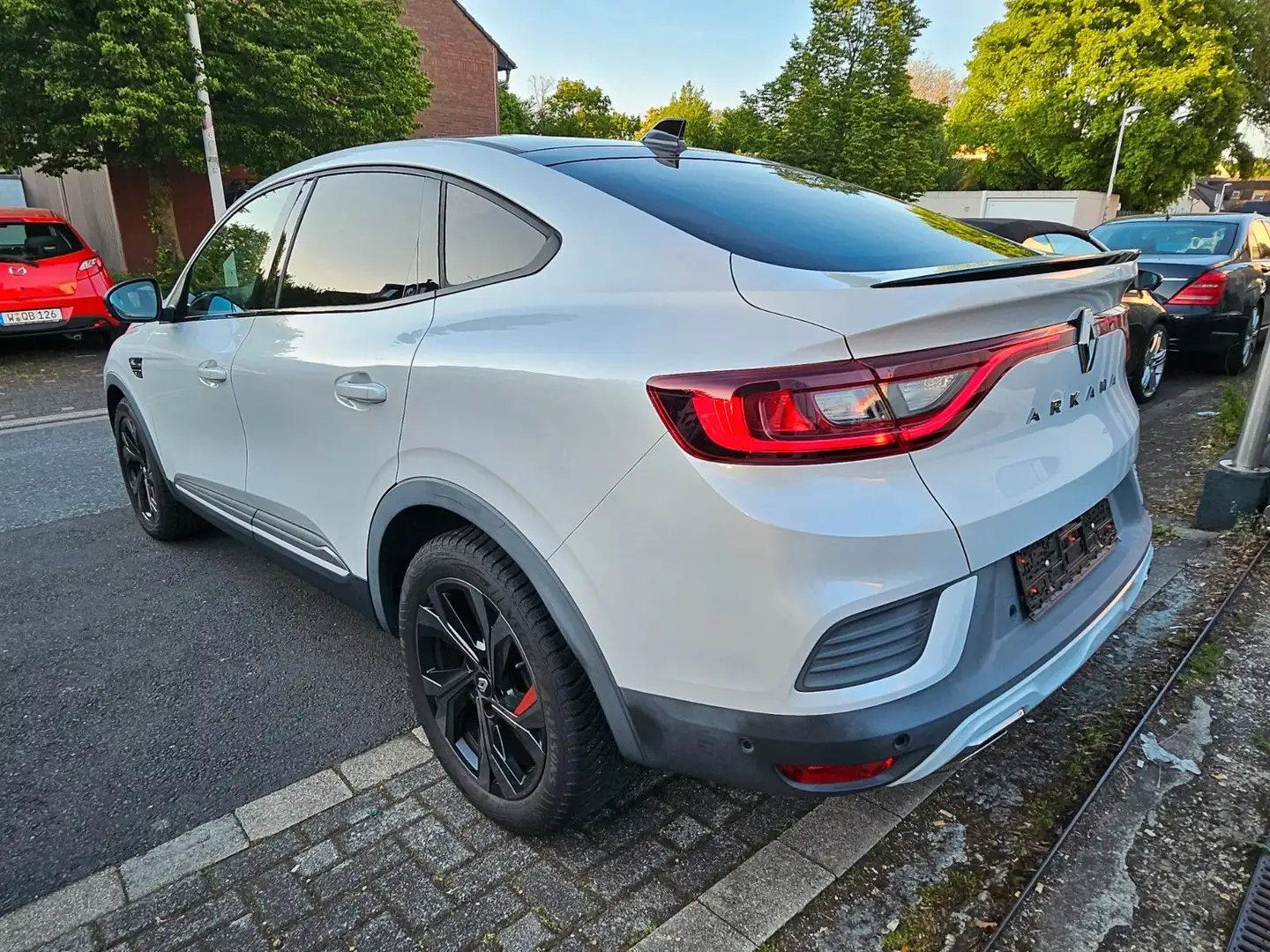 Renault Arkana ARKANA 1.3 TCE R.S. LiNE AUT BENZIN/HYBRID VOLL Weiß - 2