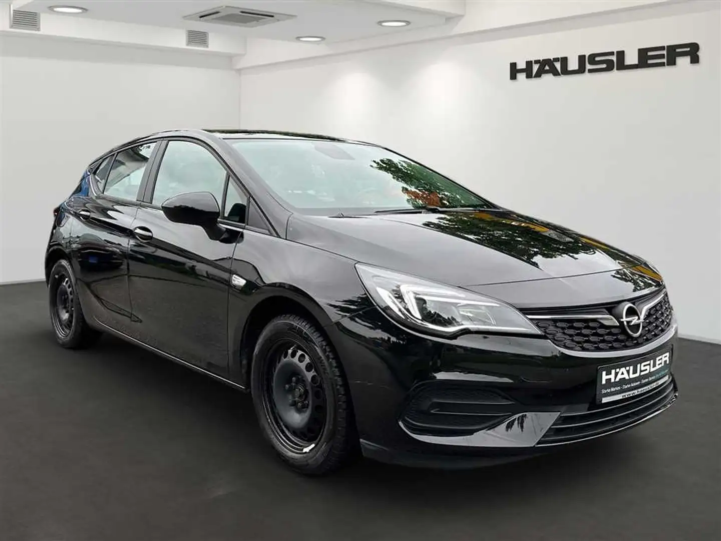 Opel Astra 1.2*Edition*PDC*Carplay*LED Zwart - 2