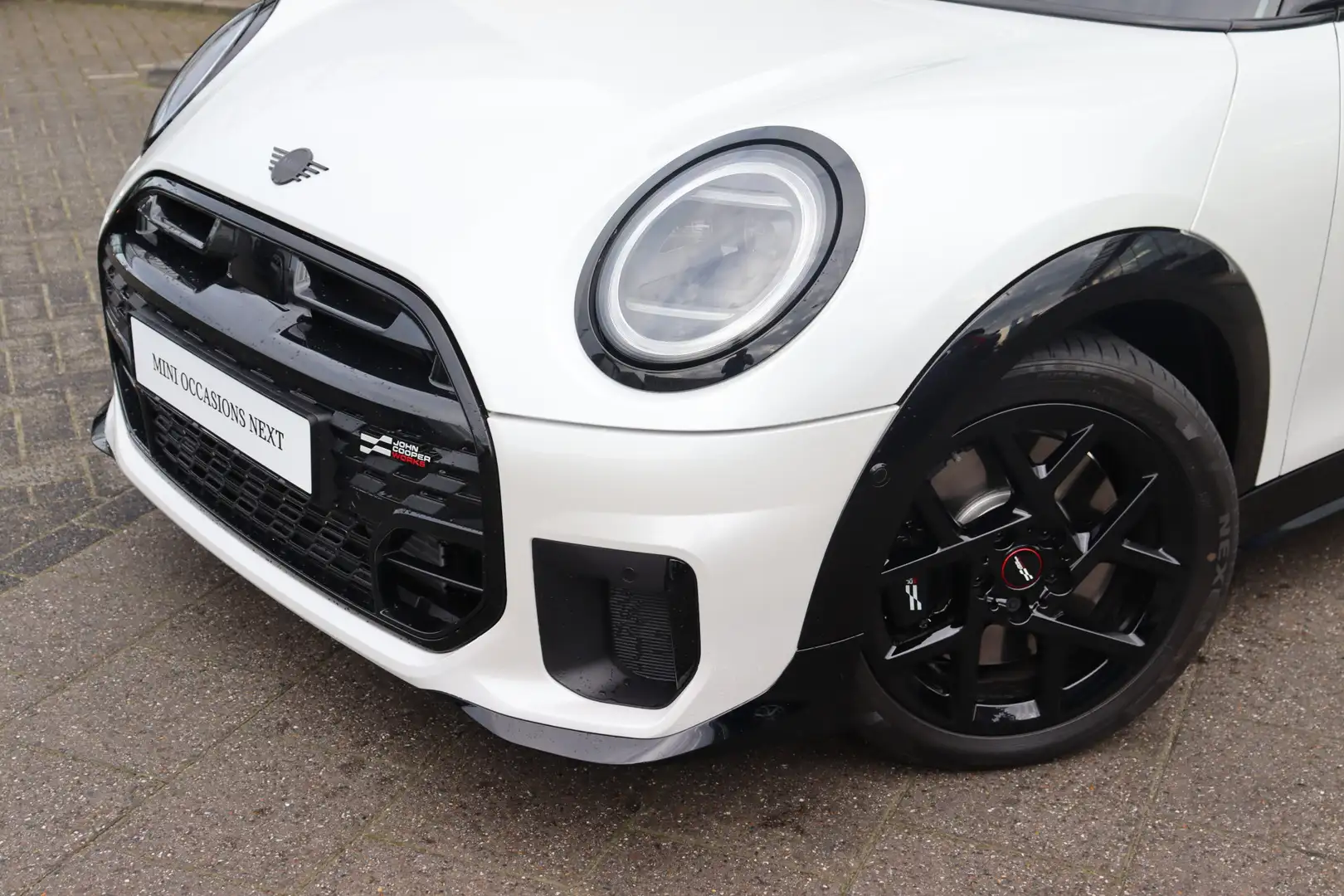 MINI Cooper C Hatchback Automaat / JCW / Pakket M / 17" John Coo Blanco - 2