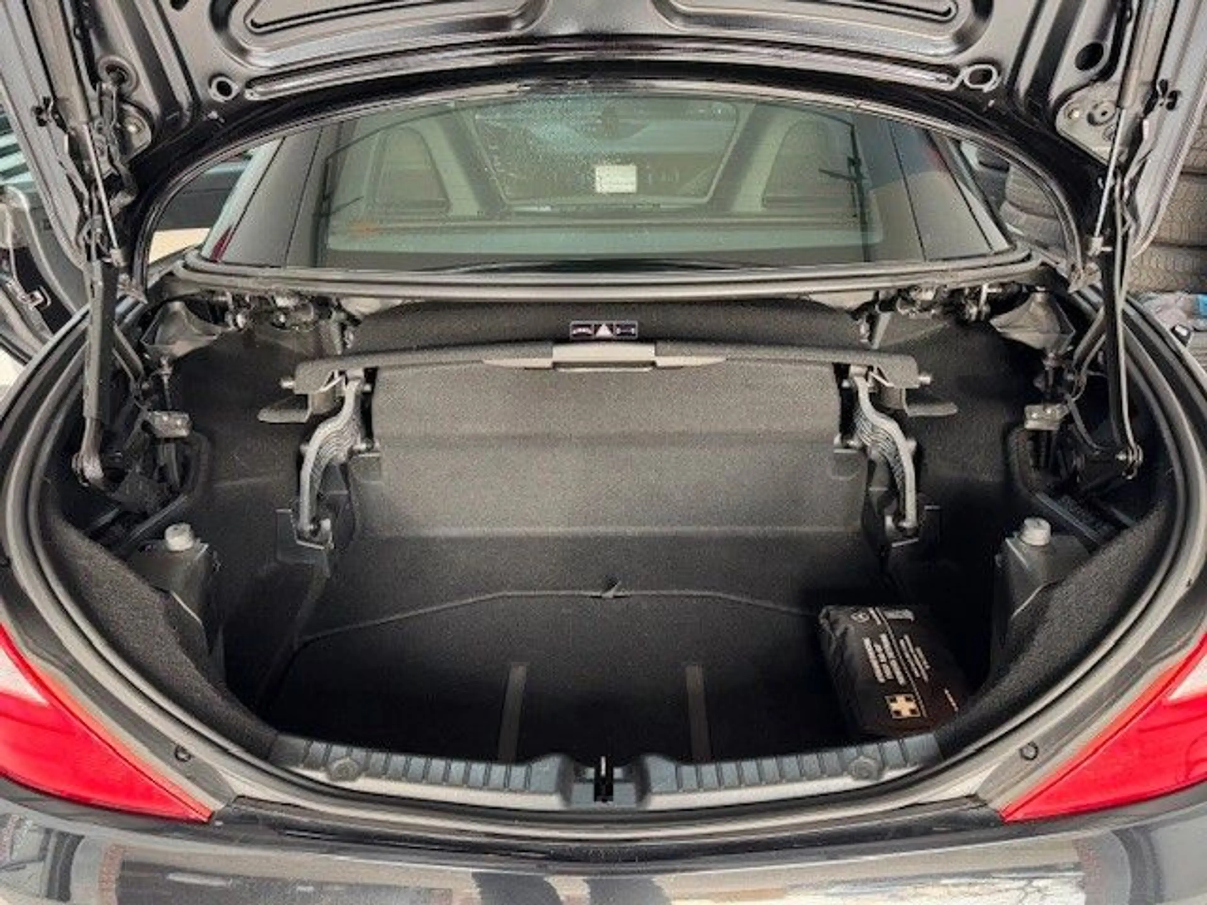 Mercedes-Benz SLK 200 AUTOM,NAVI,LEDER,SITZH,AIRSCARF — photo 11
