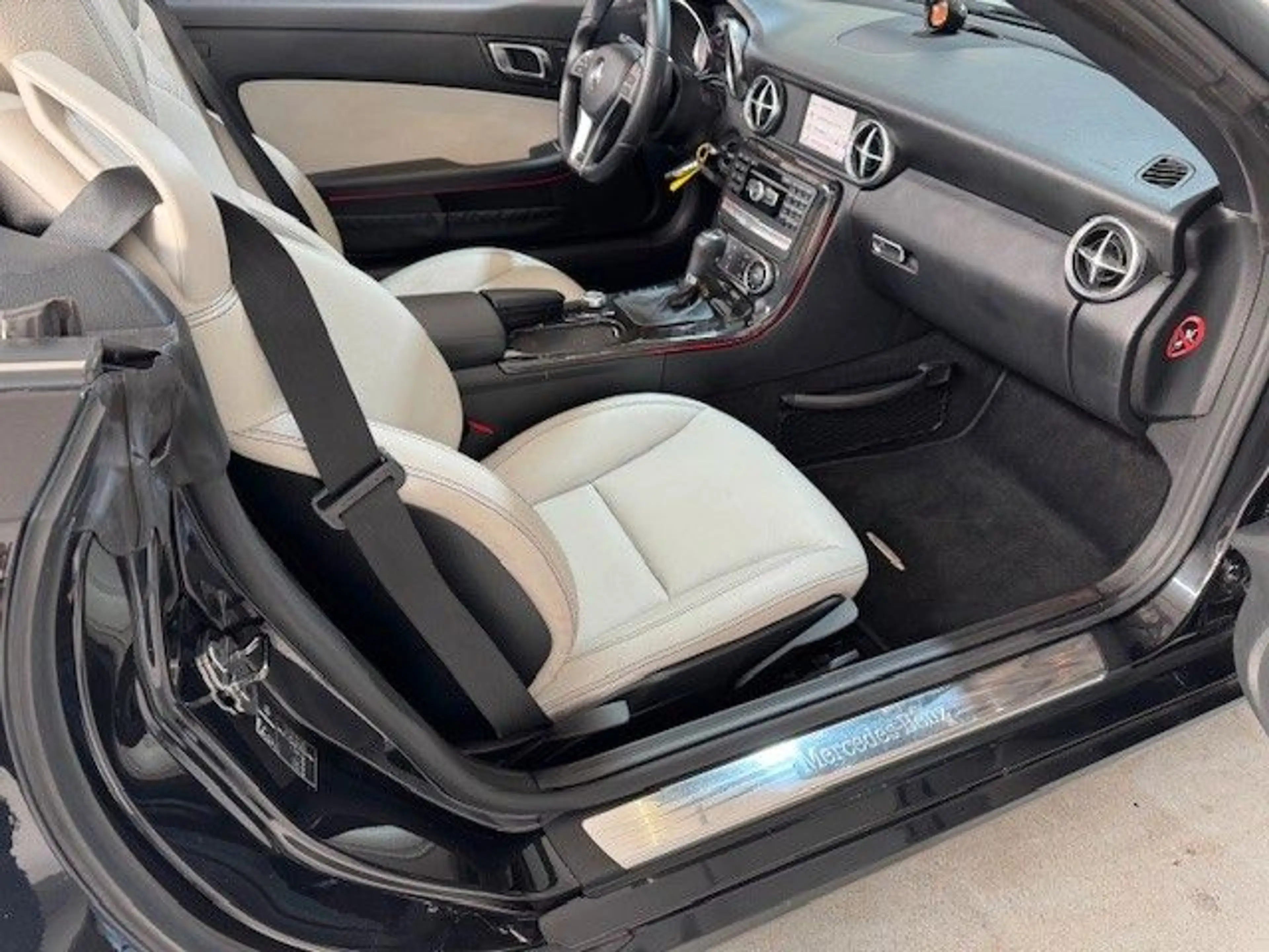 Mercedes-Benz SLK 200 AUTOM,NAVI,LEDER,SITZH,AIRSCARF — photo 10