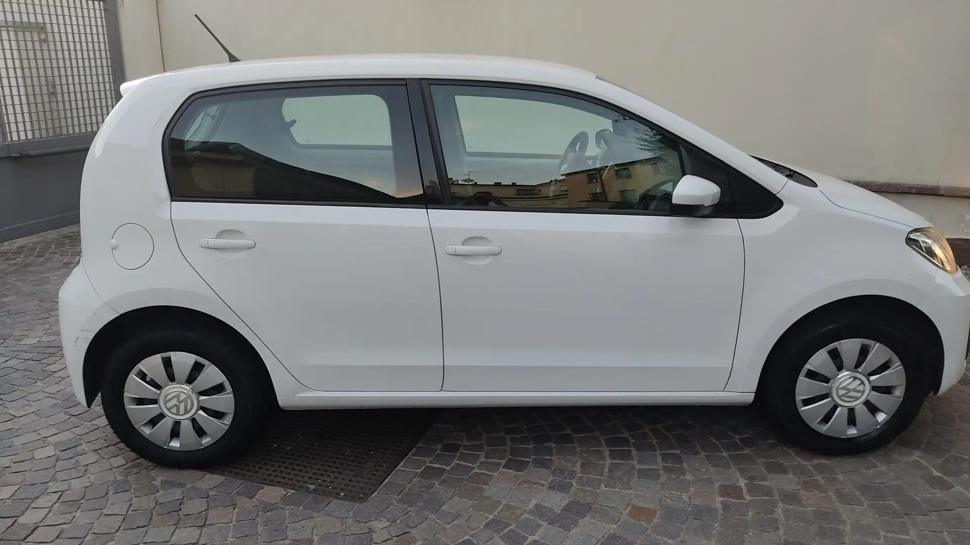 Volkswagen up! 5p 1.0 eco Move 68cv - 2