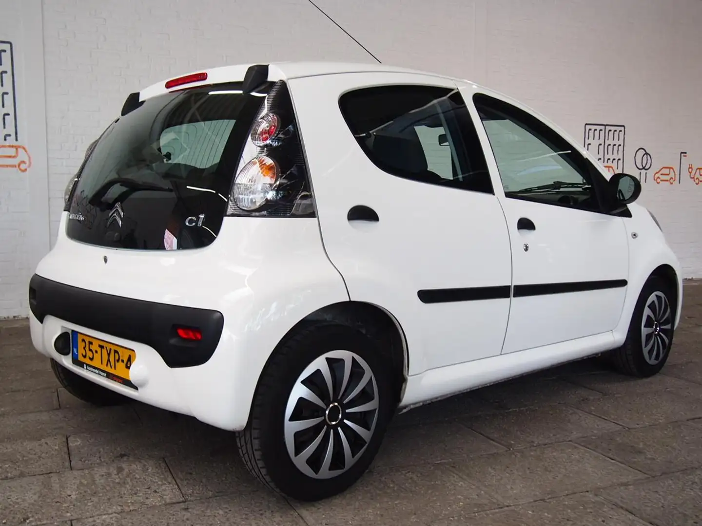 Citroen C1 1.0 Attraction Airco (APK:Nieuw) Incl.Garantie Wit - 2
