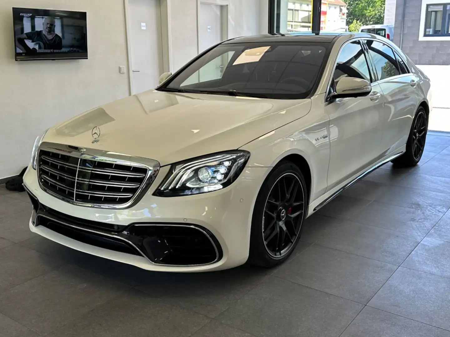 Mercedes-Benz S 63 AMG 4Matic+ L-Exklusiv-Nachtsicht-HUD-Pano- Blanc - 1