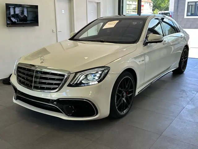 Mercedes-Benz S 63 AMG 4Matic+ L-Exklusiv-Nachtsicht-HUD-Pano-